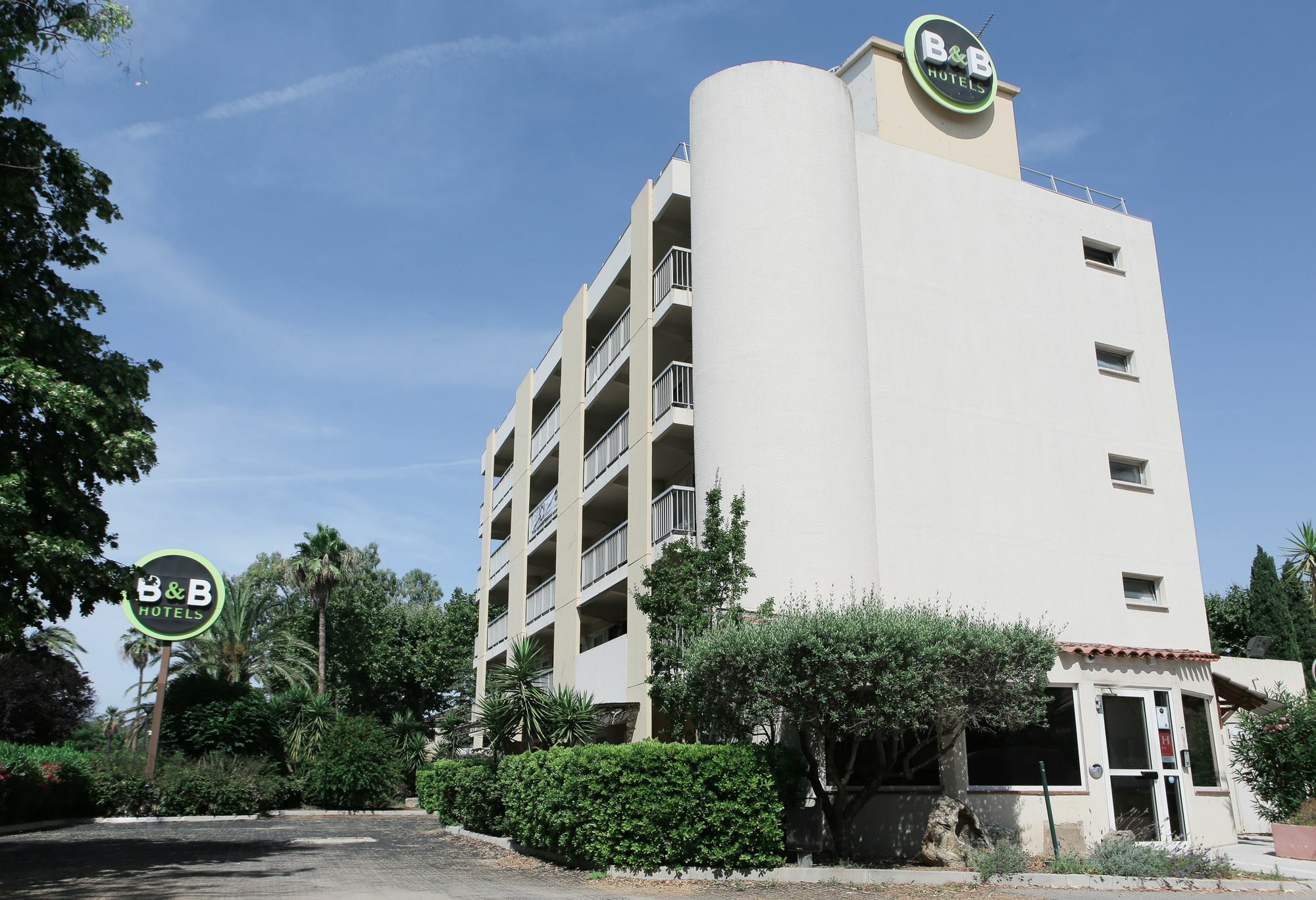 B&B Hotel 히에레 외부 사진